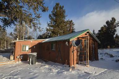 Main picture of 398 Beaver Creek Rd