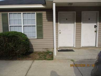Main picture of 2507 Cardinal St