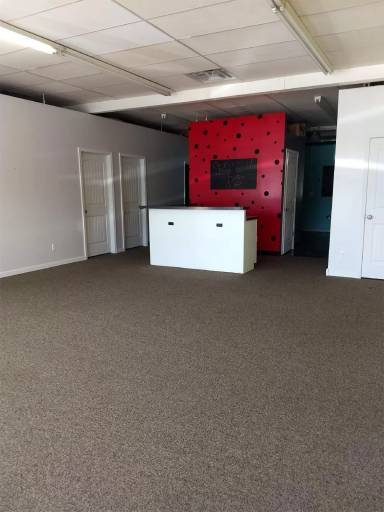 Main picture of 217 W 15th St