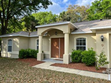 Main picture of 9 White Hawk Pl