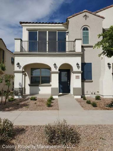 Main picture of 4061 E Pony Ln