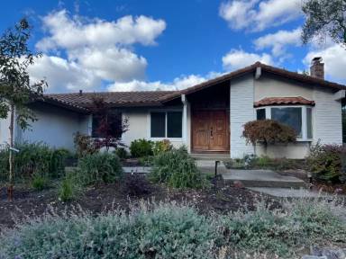 Main picture of 3826 Paseo Grande