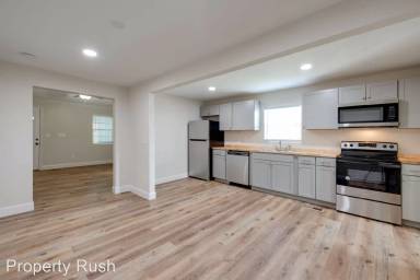 Main picture of 700 Indian Ave
