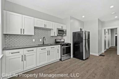 Main picture of 3324 Ward St