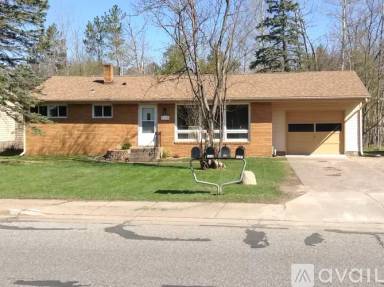 Main picture of 1229 W Arrowhead Rd