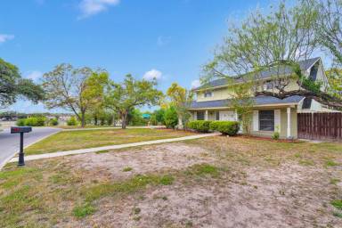 Main picture of 103 Shalimar Dr