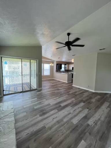 Main picture of 6744 Willowbrook Dr