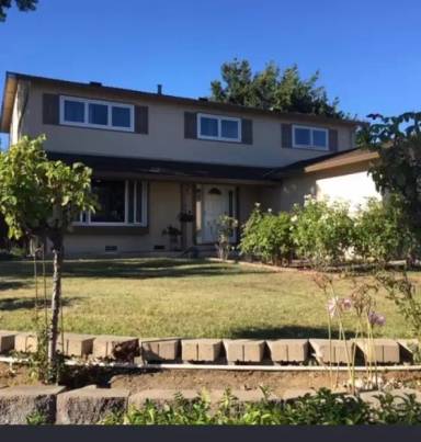 Main picture of 734 Liverpool Way