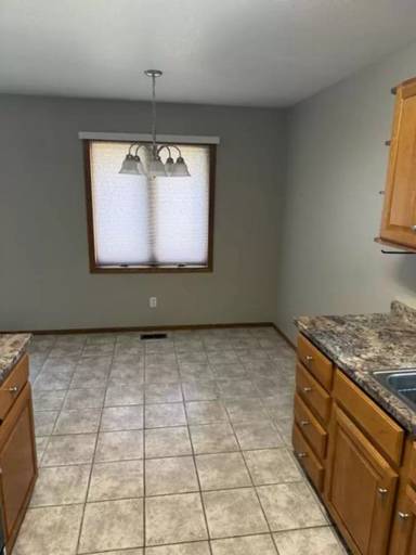 Main picture of 513 E Ave E