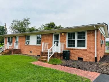 Main picture of 1681 Mount Tabor Rd