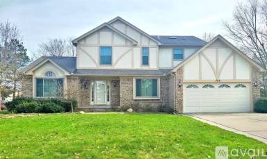 Main picture of 708 Shelley Dr