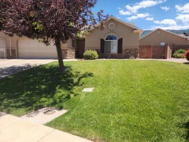 Main picture of 1485 Northern View Dr