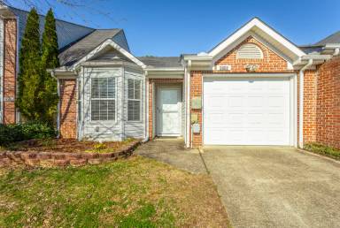 Main picture of 6589 Hickory Trace Cir