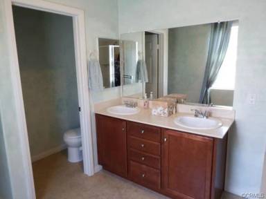 Main picture of 42947 Beamer Ct