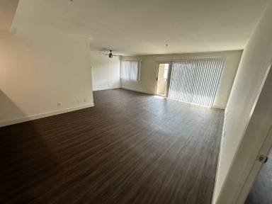 Main picture of 4540 Natick Ave