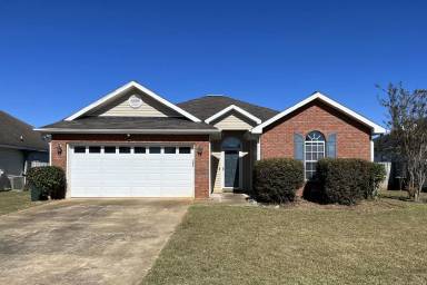 Main picture of 116 Larkspur Ln
