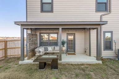 Main picture of Pershing Pointe Villas