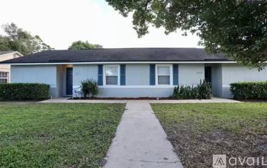 Main picture of 2153 S Rio Grande Ave