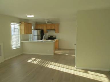 Main picture of 302 Euclid Ave