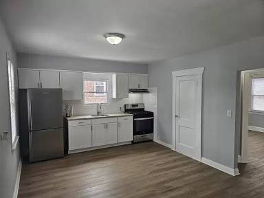 Main picture of 420 Lincoln Ave