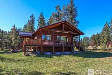 Main picture of 886 Garrison Dr