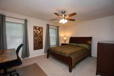 Main picture of 7907 Aleta Dr