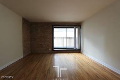 Main picture of 1220 N La Salle Dr