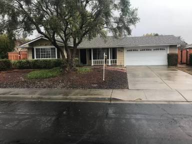 Main picture of 1212 Vienna St