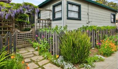 Main picture of 5941 Vallejo St