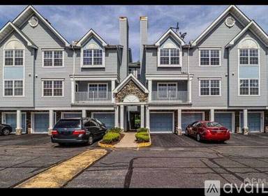 Main picture of 241 Prestwick Way