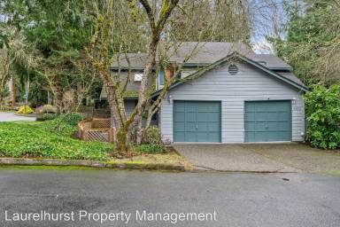 Main picture of 8420 139th Ave NE