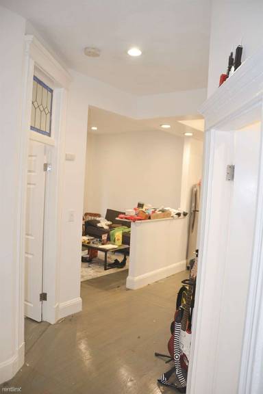 Main picture of 66 Queensberry St