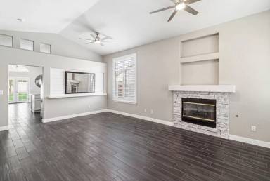 Main picture of 9523 Observer St