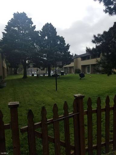 Main picture of 1214 Division St