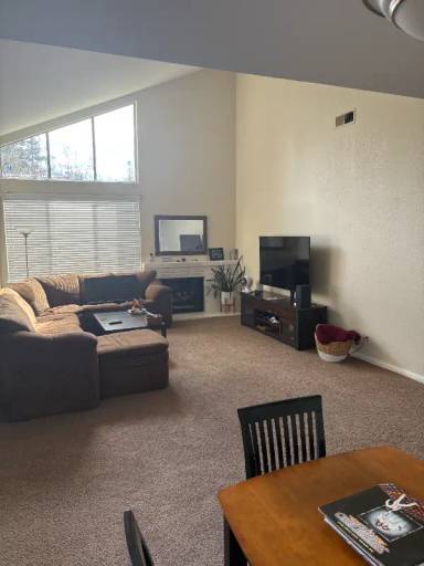 Main picture of 1070 Cumberland Pl