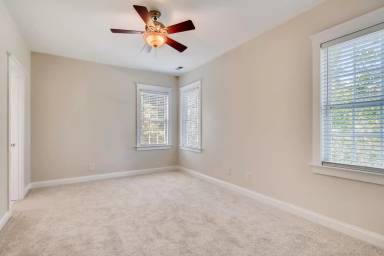 Main picture of 7436 Darblay St