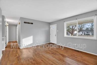 Main picture of 1455 Redman Blvd