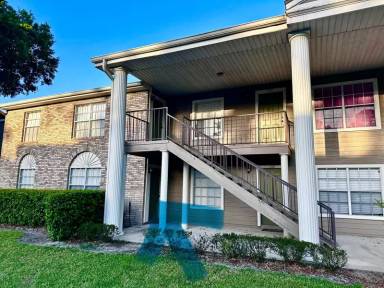 Main picture of 144 Reserve Cir