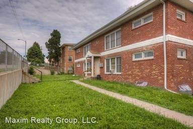 Main picture of 4821 Ames Ave