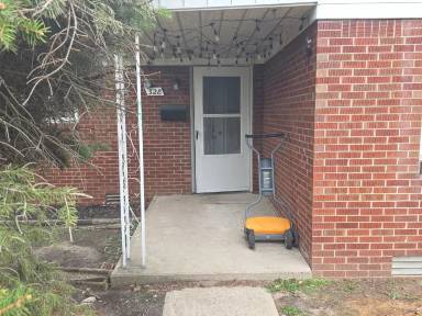 Main picture of 328 N Madison St
