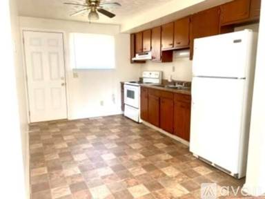 Main picture of 1821 North Blvd