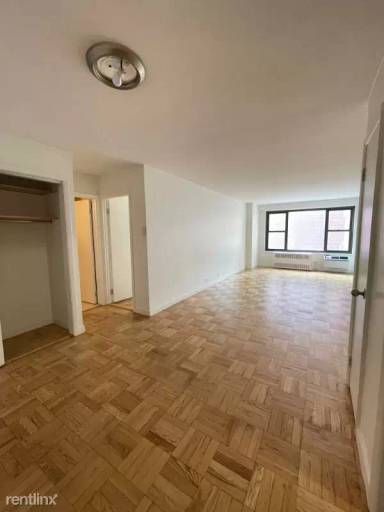 Main picture of 145 4th Ave Apartments