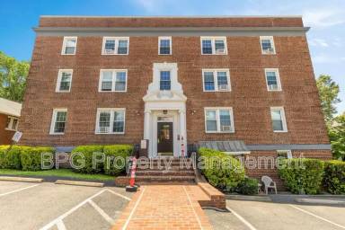 Main picture of 2634 Langston Blvd