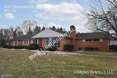Main picture of 606 Greenwood Rd