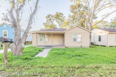 Main picture of 6310 Amber Dr