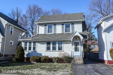 Main picture of 148 Culver Pkwy