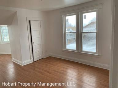 Main picture of 10 Shaw St