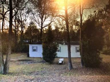 Main picture of 255 Mitton Rd