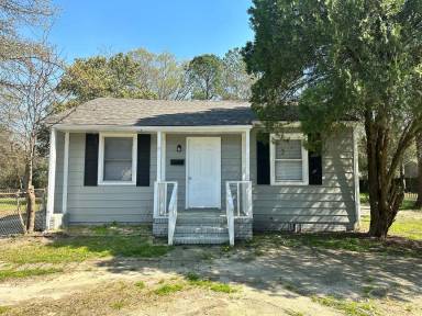 Main picture of 2520 Reese Ave