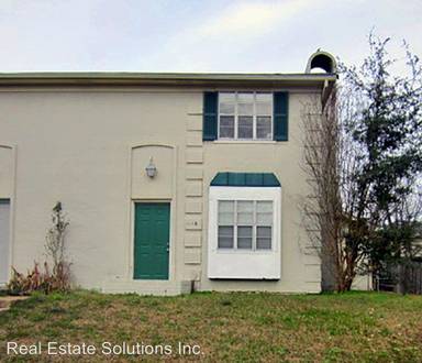Main picture of 920 Glastonbury Cir